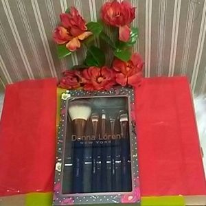 Hi...Friends look Great-DESIGN BRUSHES